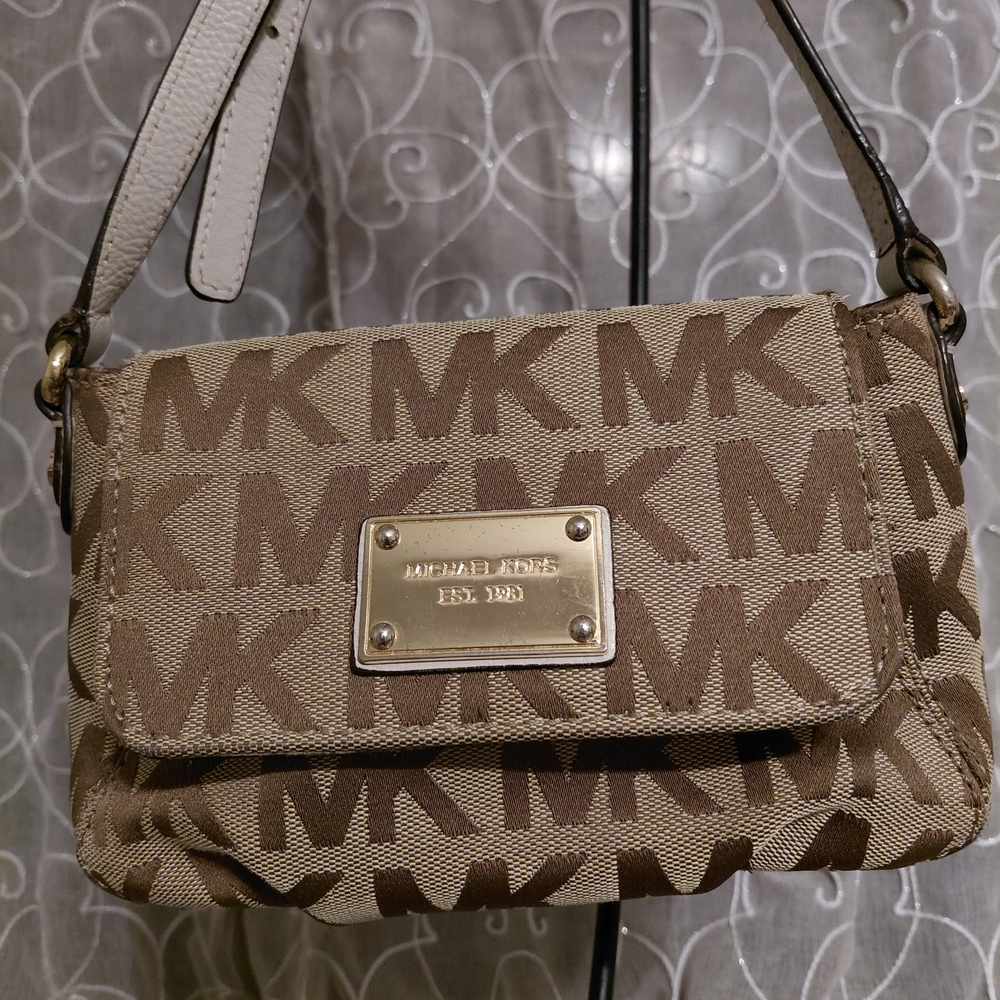 Michael Kors Canvas Crossbody